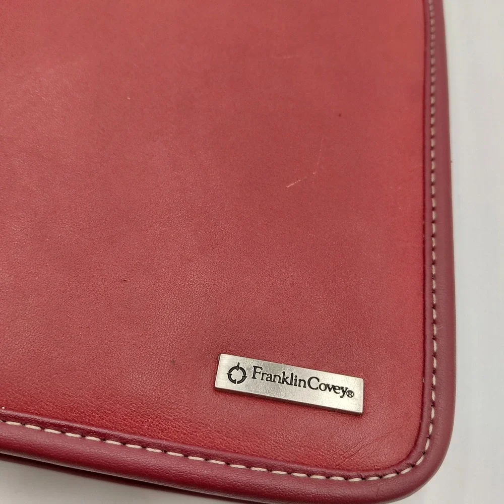 Franklin Covey Red Leather Zip Planner 7 Ring Binder Vtg 11